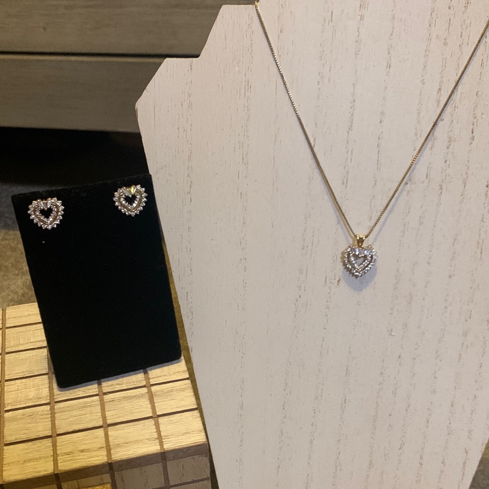 Necklace and Earrings Set